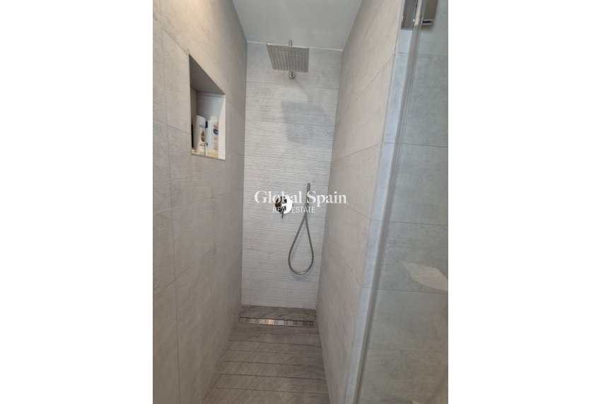 Resale - VILLA -
LA FINCA GOLF - Inland