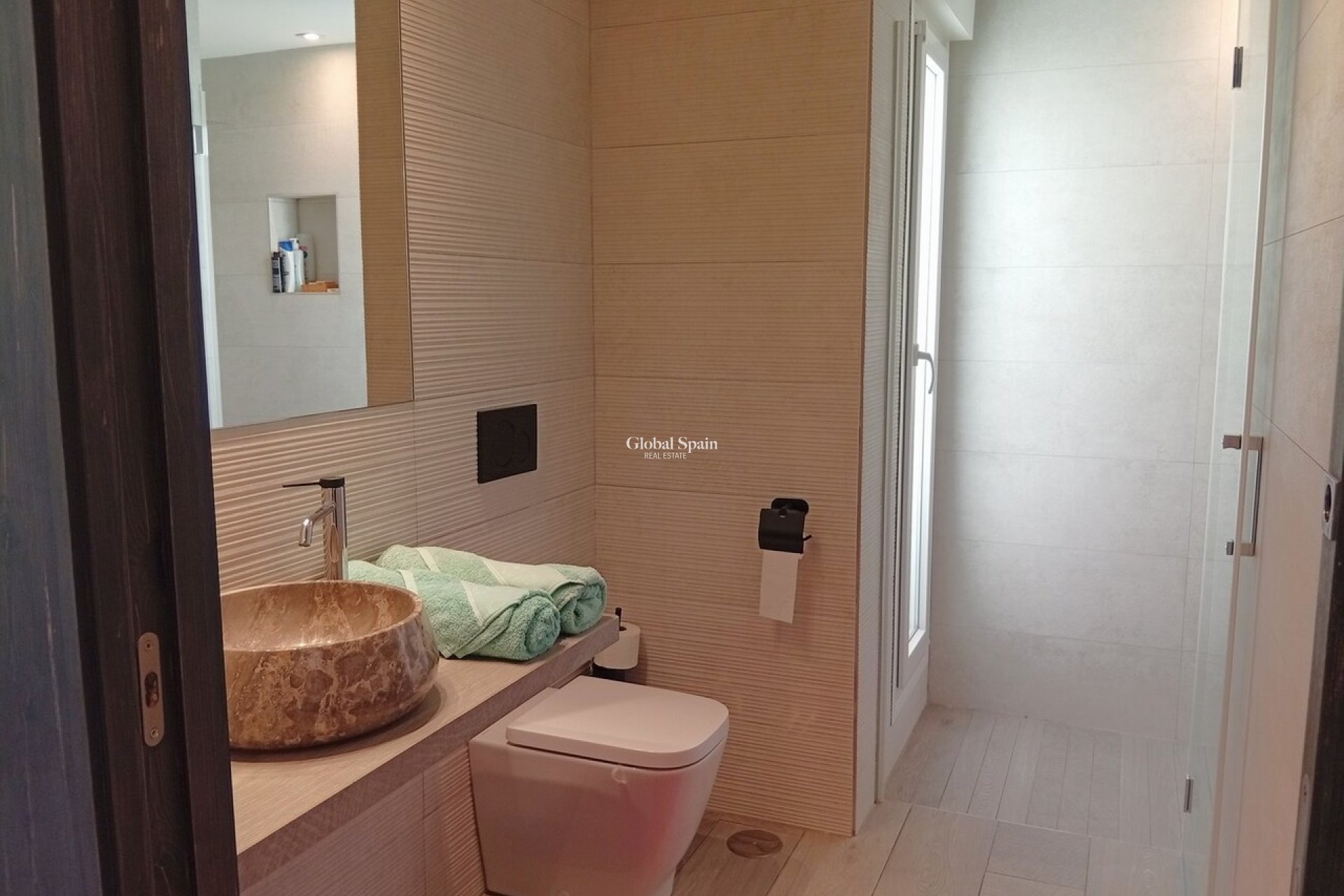 Resale - VILLA -
LA FINCA GOLF - Inland