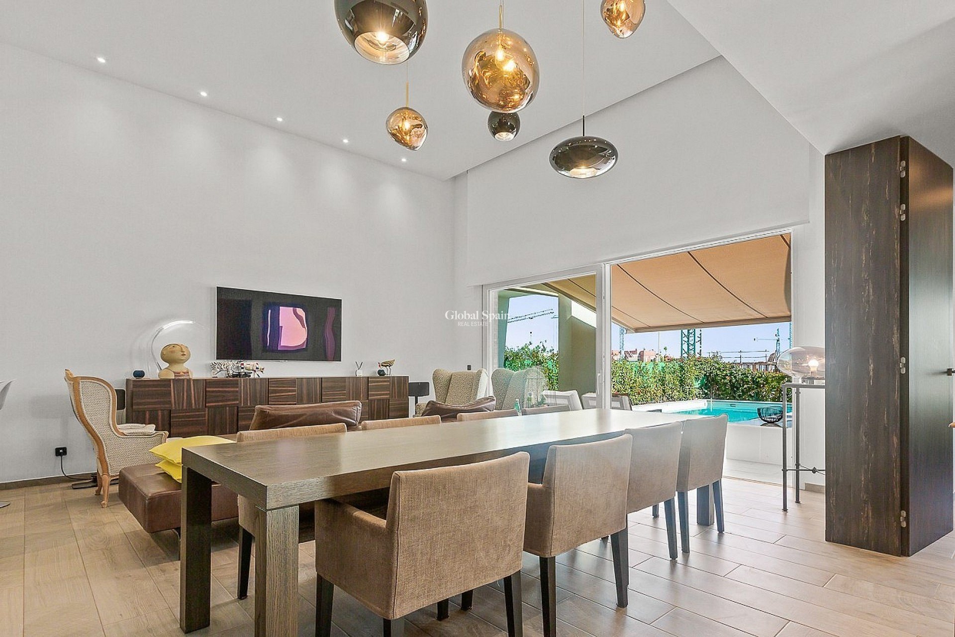 Resale - VILLA -
LA FINCA GOLF - Inland