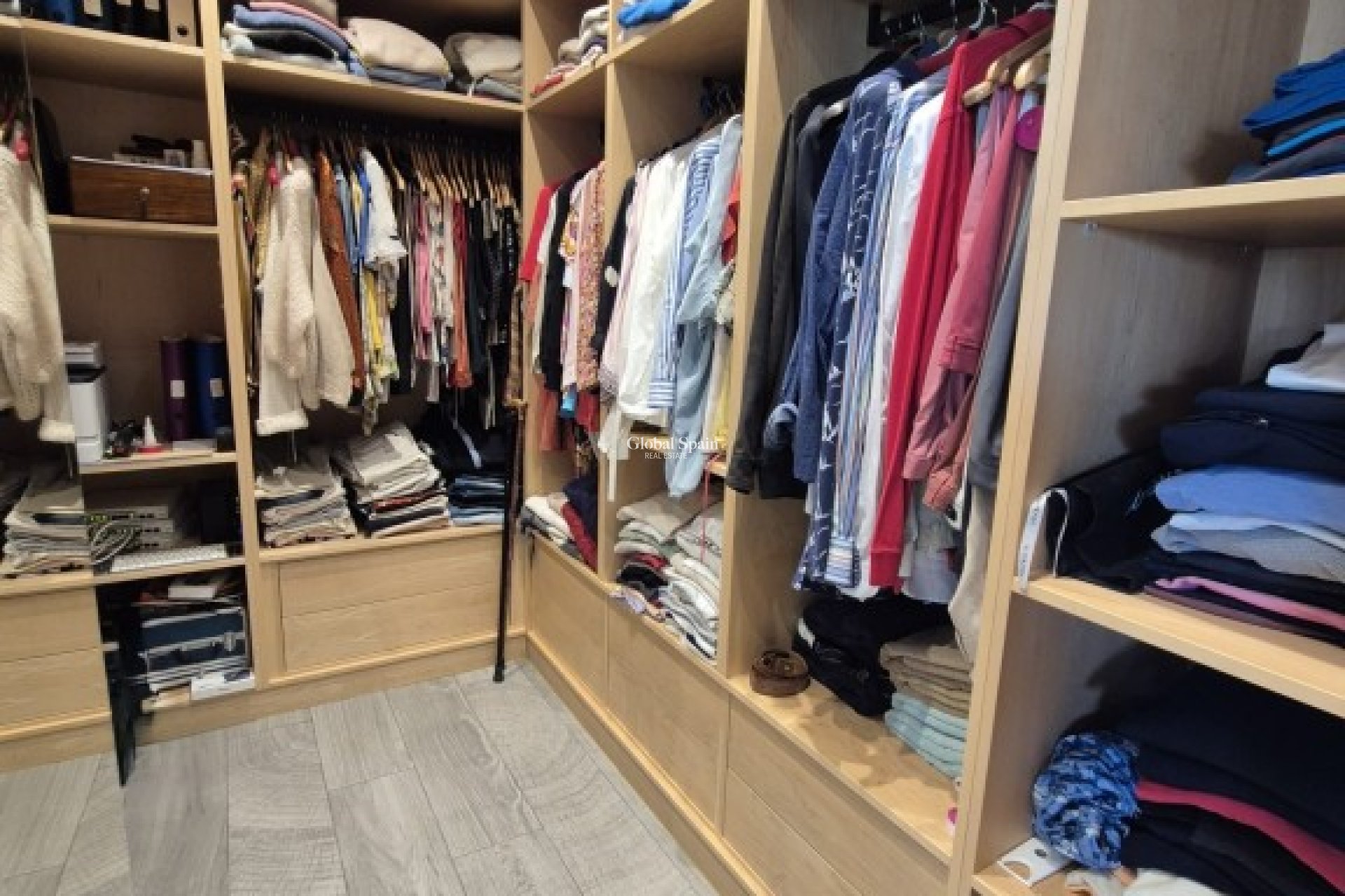 Resale - VILLA -
LA FINCA GOLF - Inland