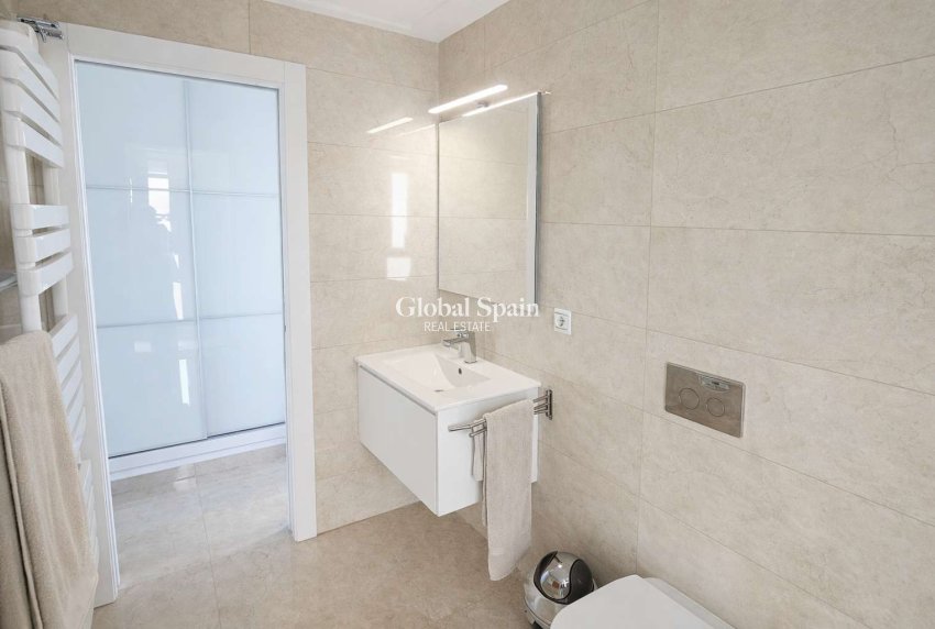 Resale - VILLA -
LA FINCA GOLF - La Finca Golf and Spa Resort