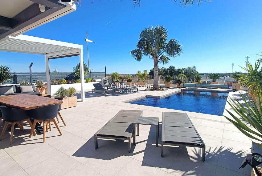 Resale - VILLA -
LA FINCA GOLF - La Finca Golf and Spa Resort