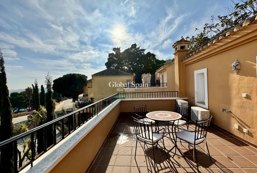 Resale - VILLA -
LA MANGA DEL MAR MENOR - Costa Calida