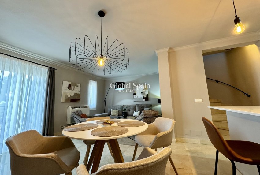 Resale - VILLA -
LA MANGA DEL MAR MENOR - Costa Calida