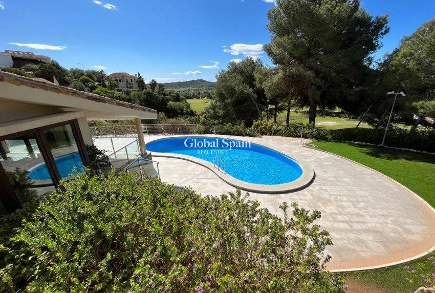 Resale - VILLA -
LA MANGA DEL MAR MENOR - Costa Calida