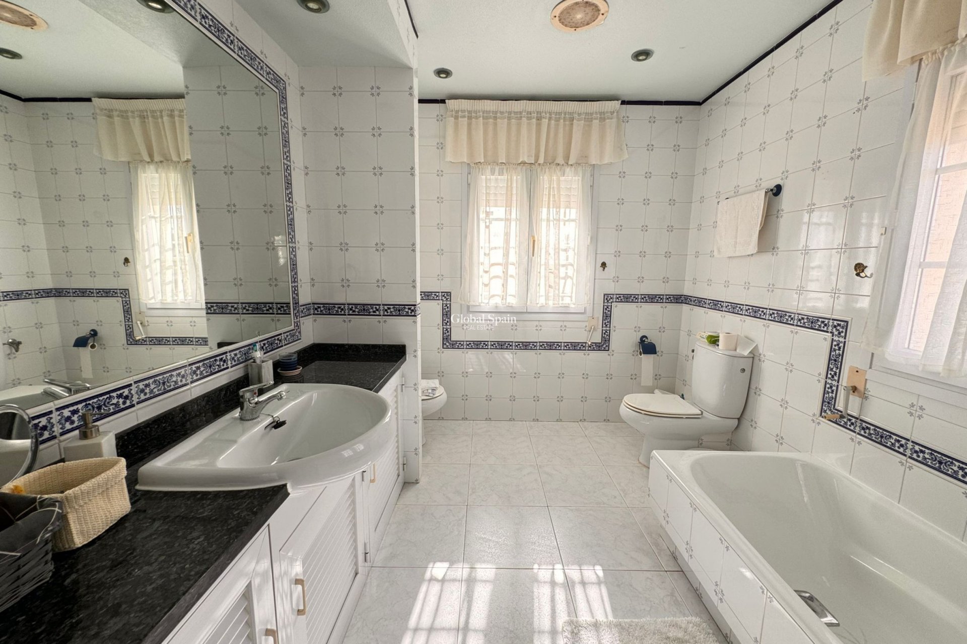 Resale - VILLA -
LA MANGA DEL MAR MENOR - Costa Calida