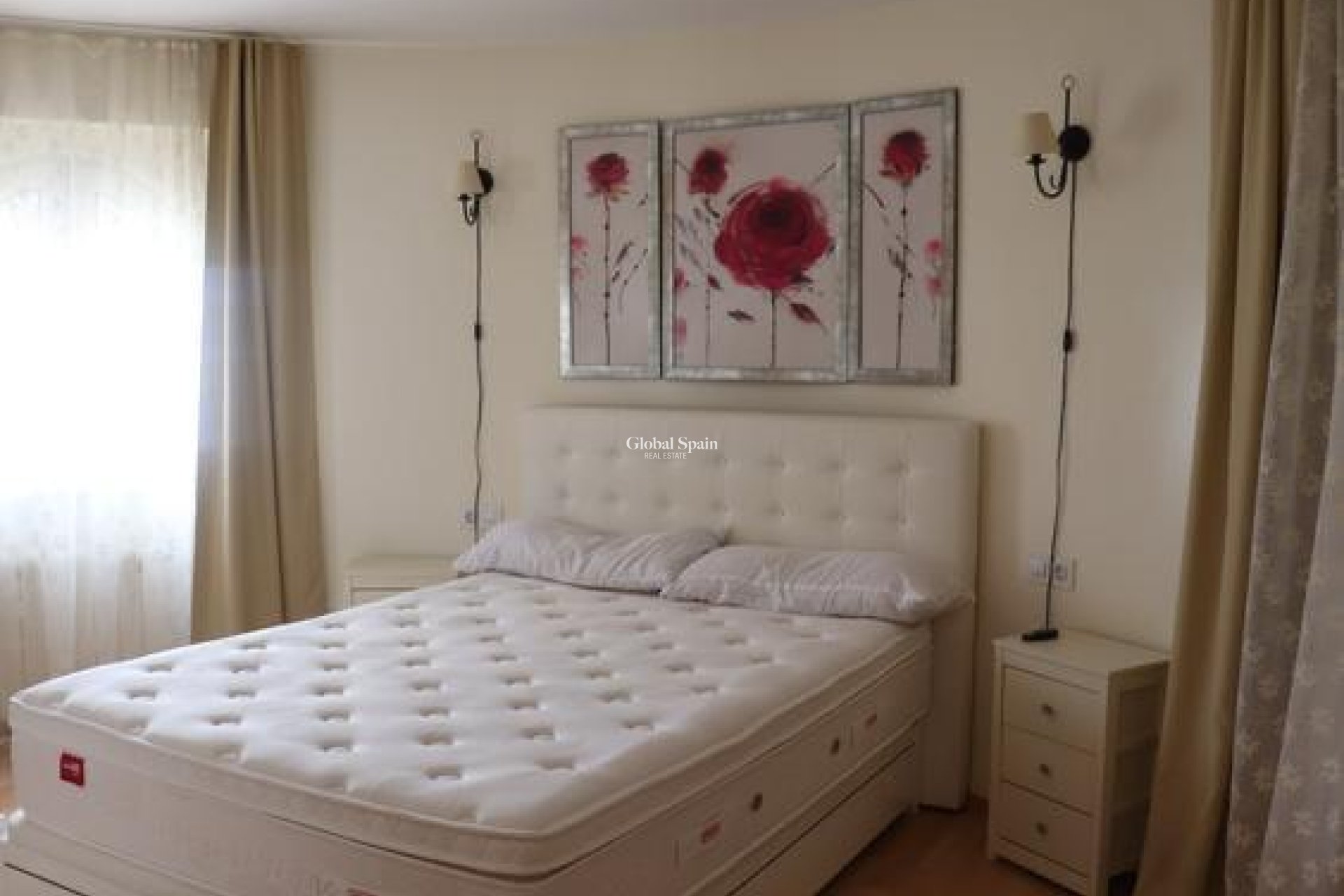 Resale - VILLA -
LA MANGA DEL MAR MENOR - Km 17