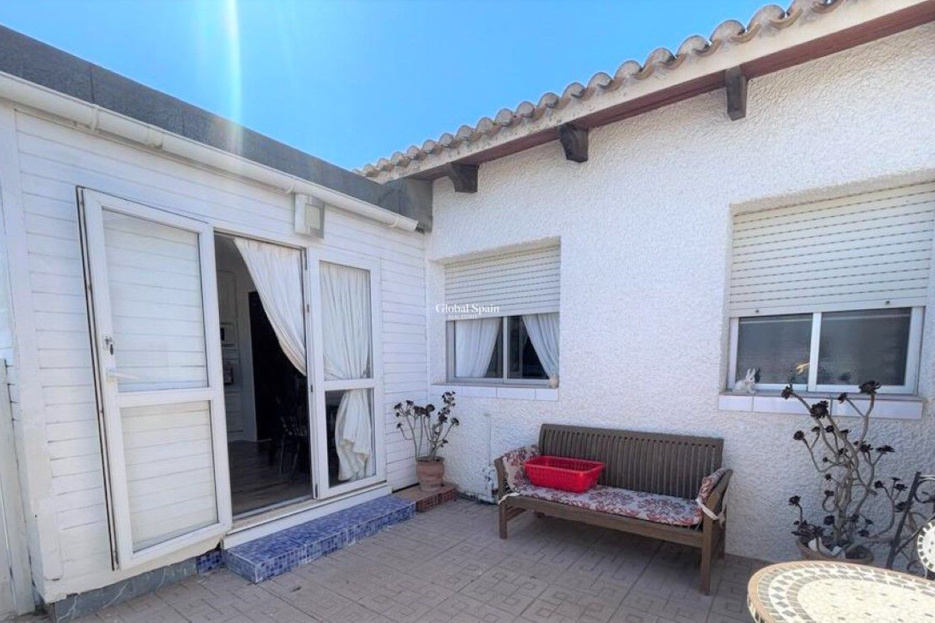 Resale - VILLA -
LA MANGA DEL MAR MENOR - La Manga