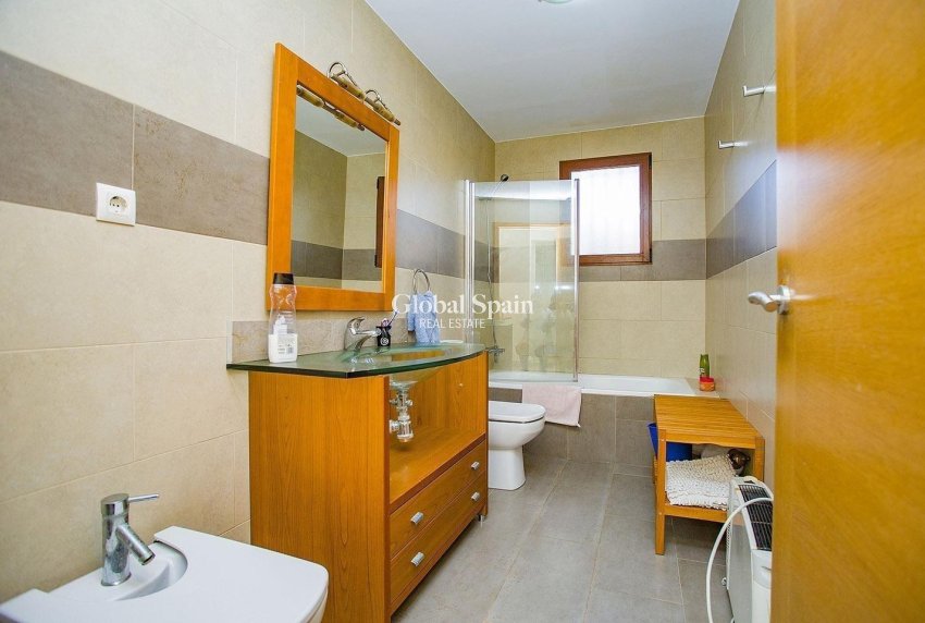 Resale - VILLA -
LA MANGA DEL MAR MENOR - Playa De Las Gaviotas-el Pedrucho