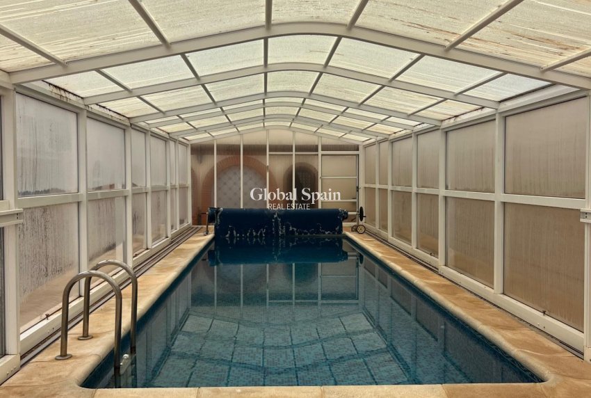 Resale - VILLA -
LA MANGA DEL MAR MENOR - Veneziola