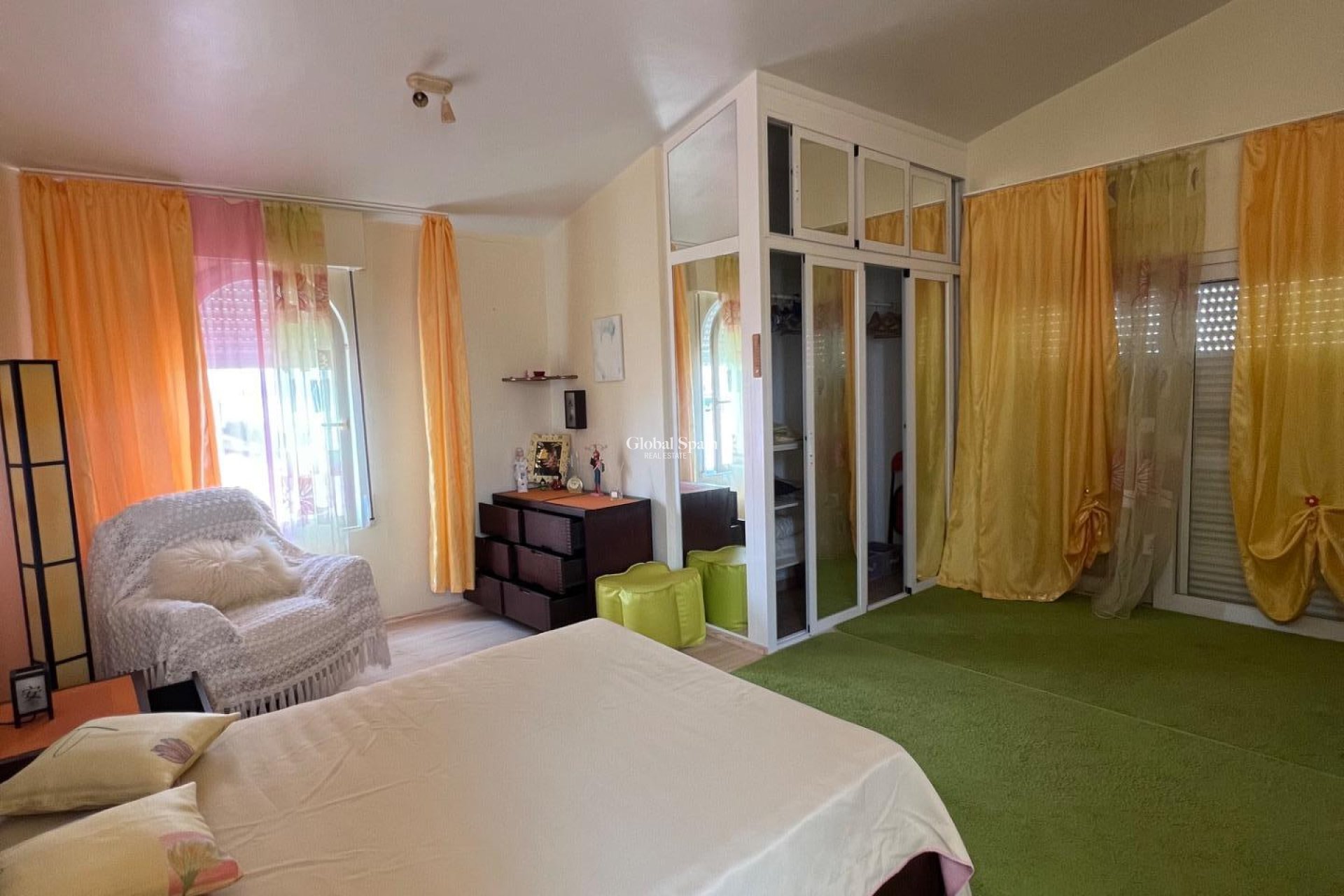 Resale - VILLA -
LA MANGA DEL MAR MENOR - Veneziola