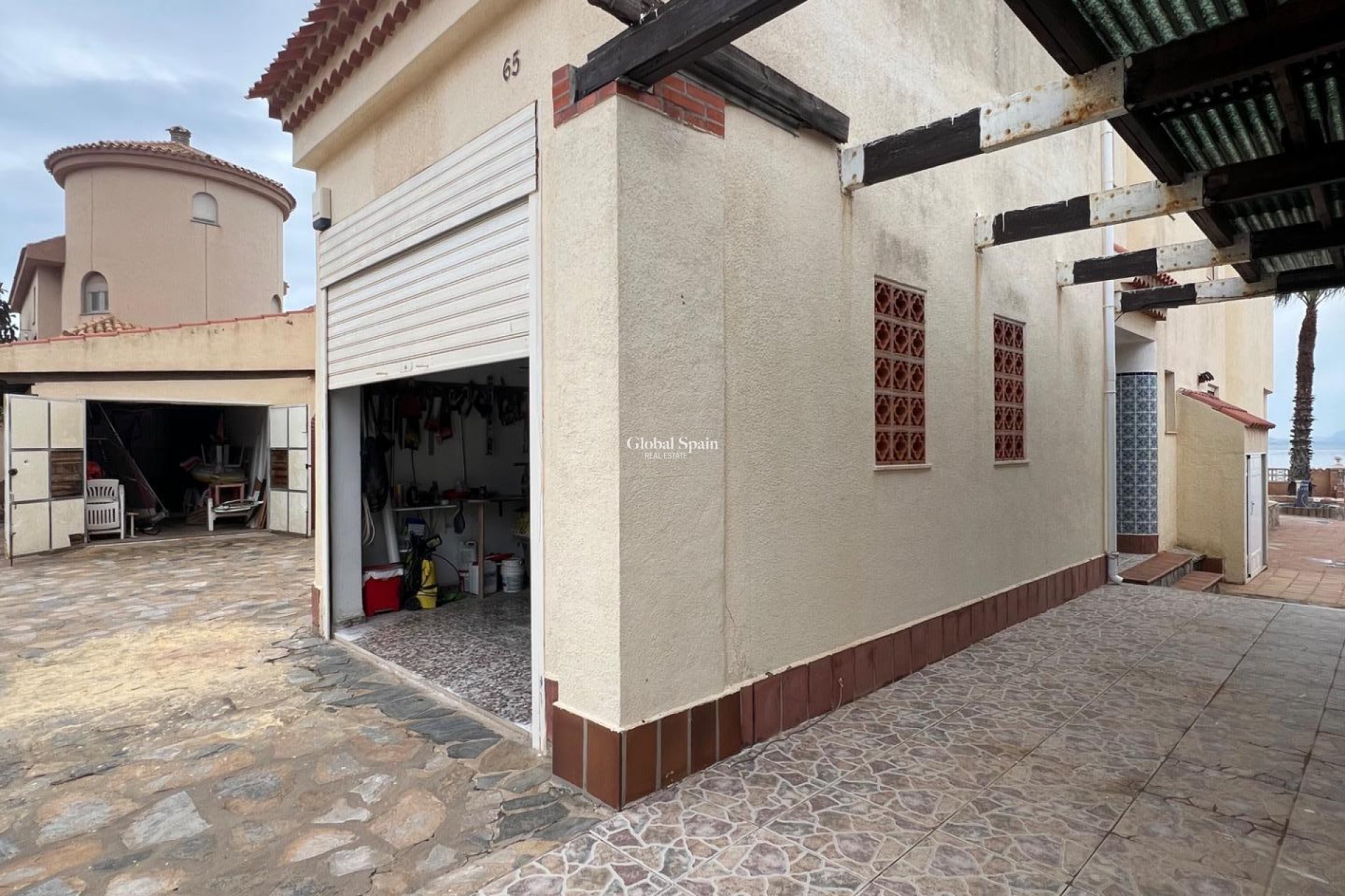 Resale - VILLA -
LA MANGA DEL MAR MENOR - Veneziola