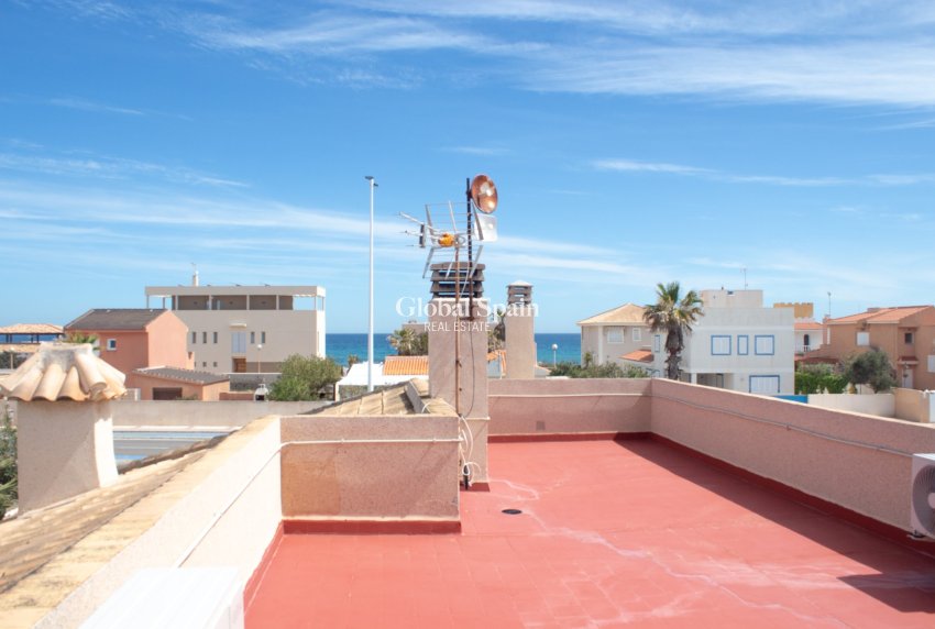 Resale - VILLA -
LA MANGA DEL MAR MENOR