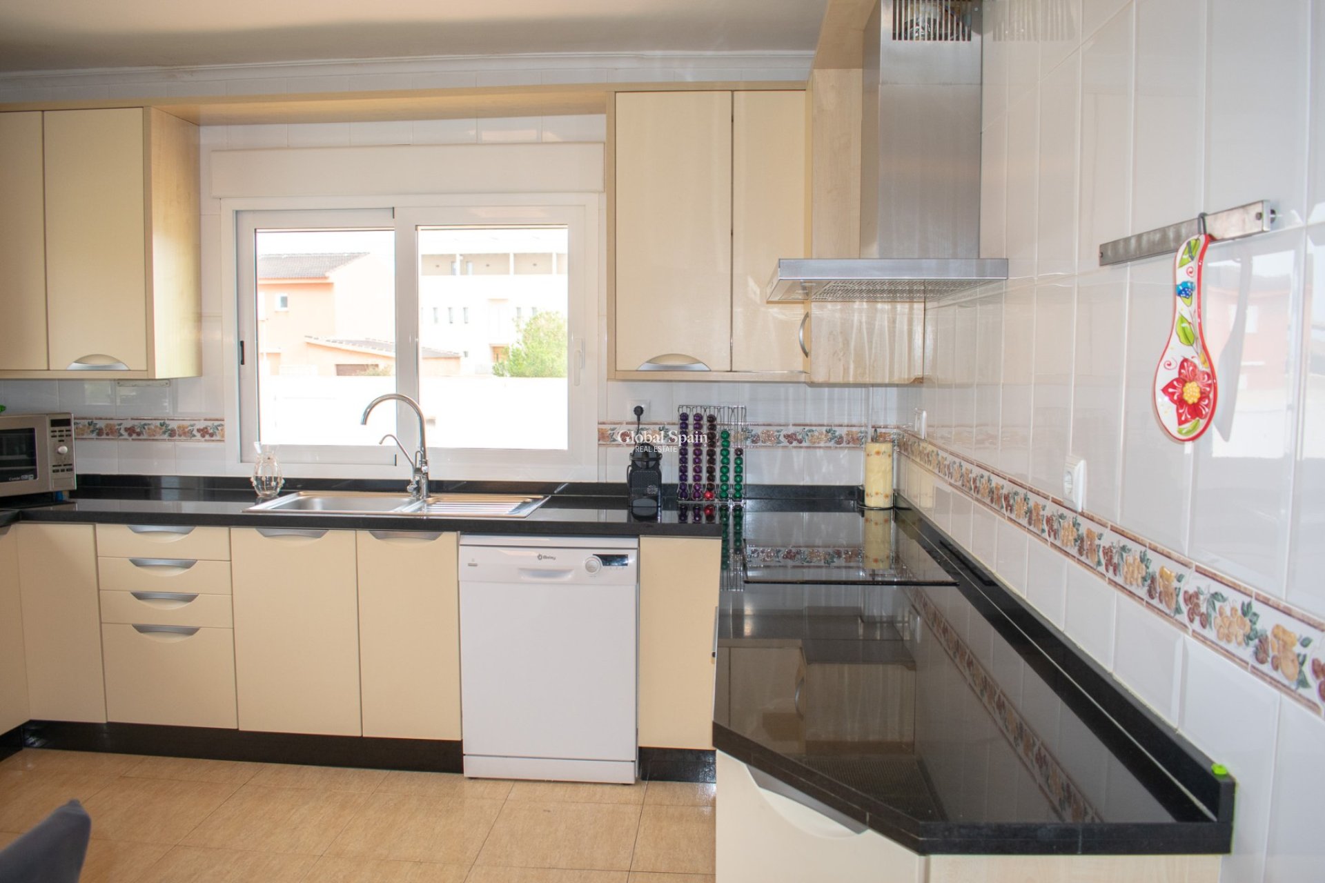 Resale - VILLA -
LA MANGA DEL MAR MENOR