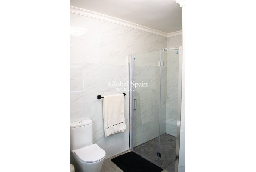 Resale - VILLA -
LA MANGA DEL MAR MENOR