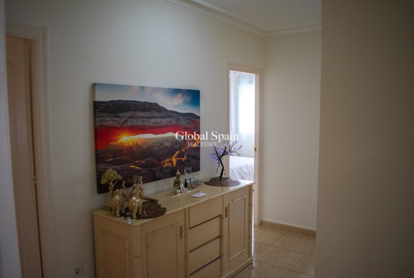 Resale - VILLA -
LA MANGA DEL MAR MENOR