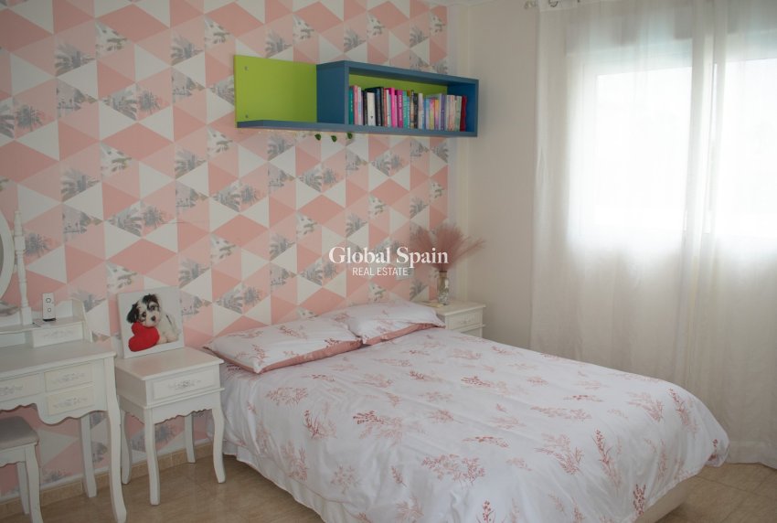 Resale - VILLA -
LA MANGA DEL MAR MENOR