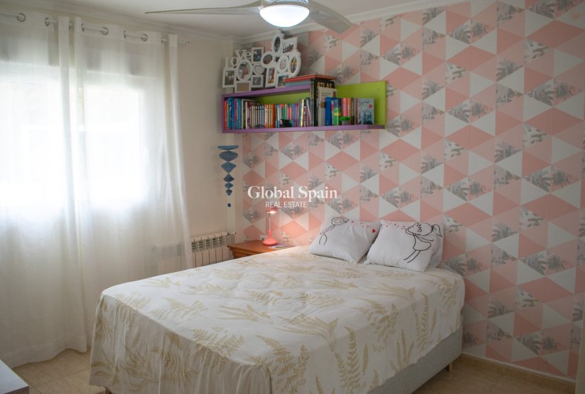 Resale - VILLA -
LA MANGA DEL MAR MENOR