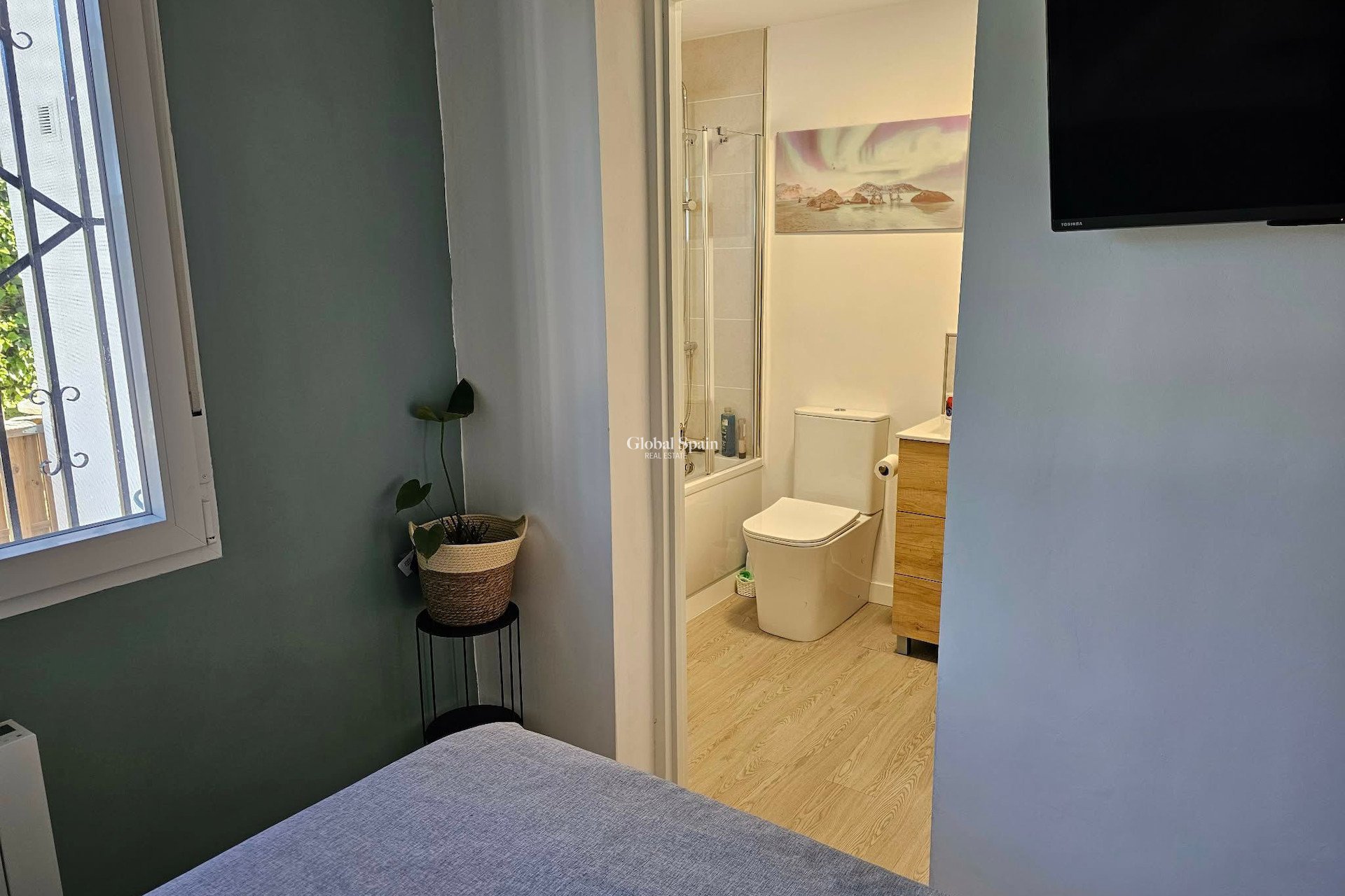 Resale - VILLA -
LA MARINA