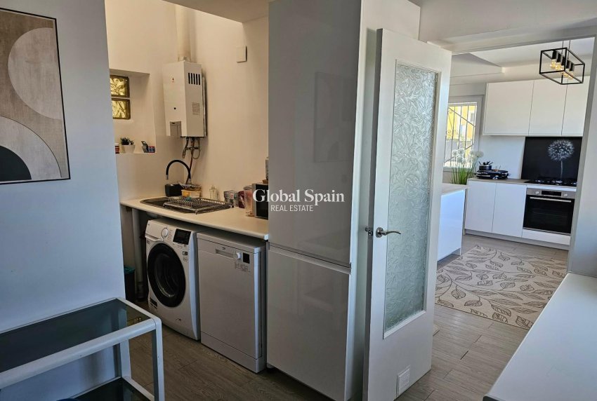 Resale - VILLA -
LA MARINA