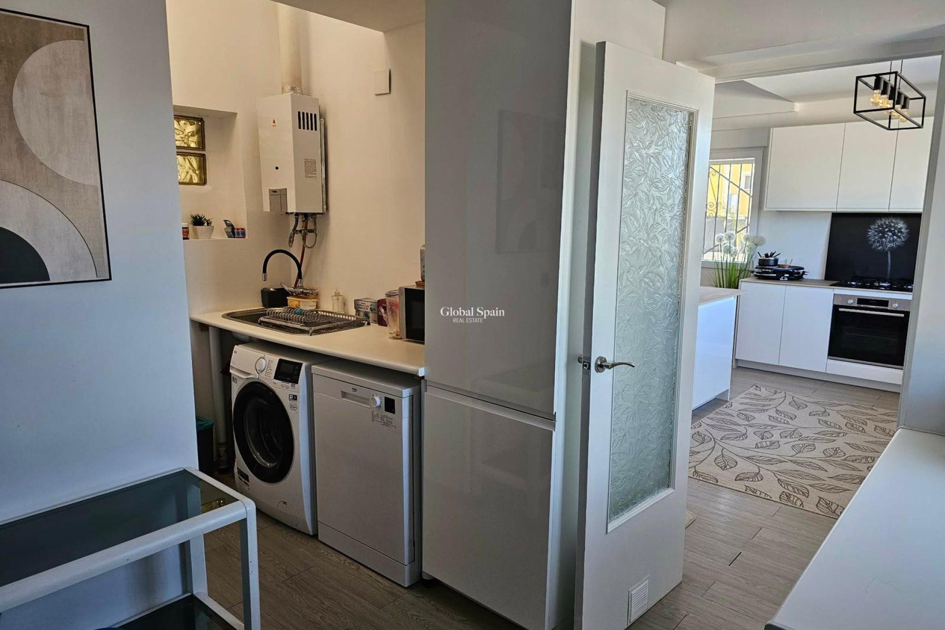 Resale - VILLA -
LA MARINA