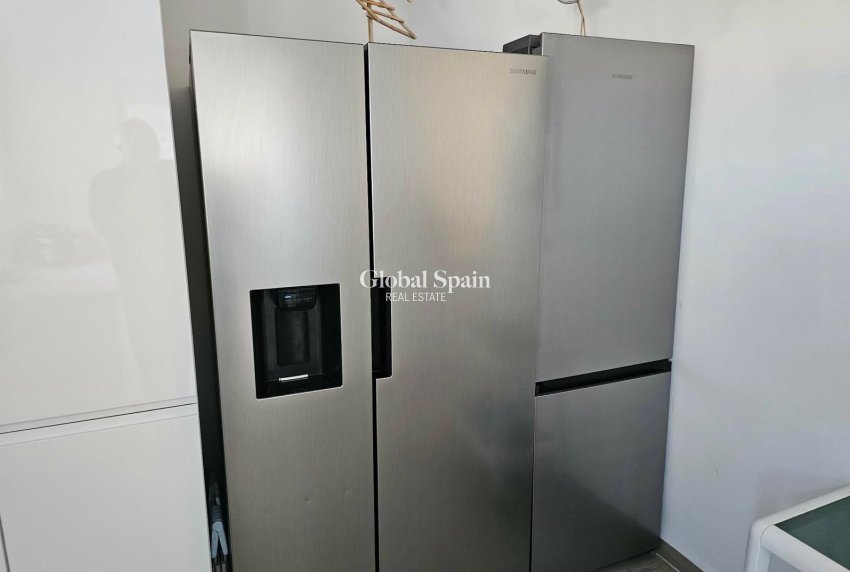 Resale - VILLA -
LA MARINA