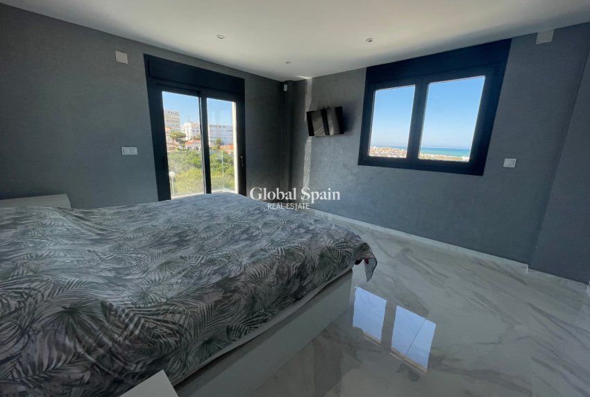 Resale - VILLA -
LA MATA - Costa Blanca