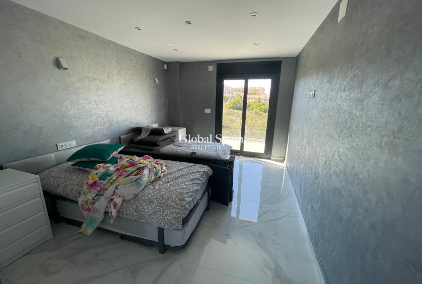 Resale - VILLA -
LA MATA - Costa Blanca