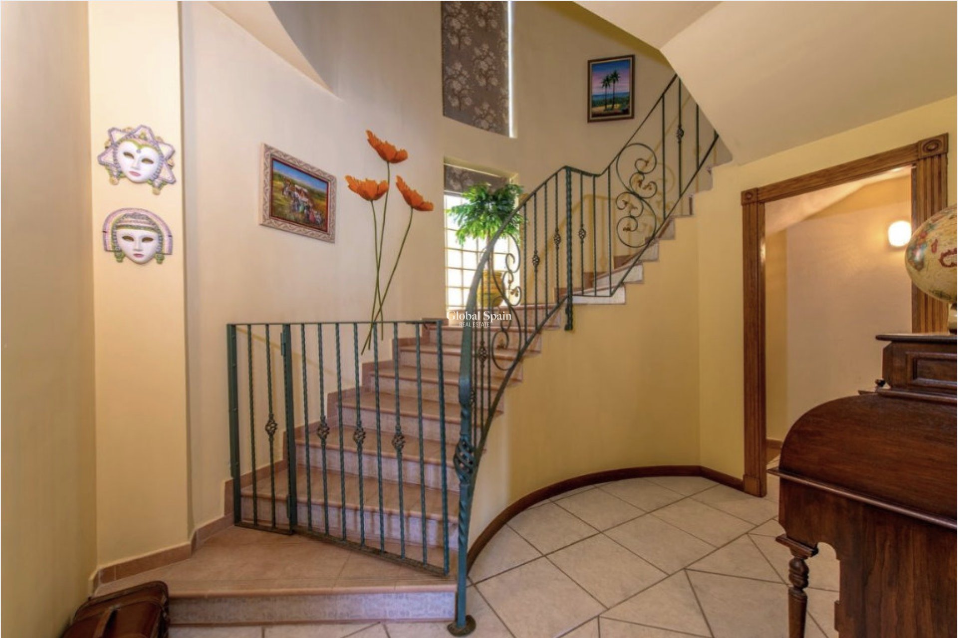 Resale - VILLA -
LA MATA - Costa Blanca