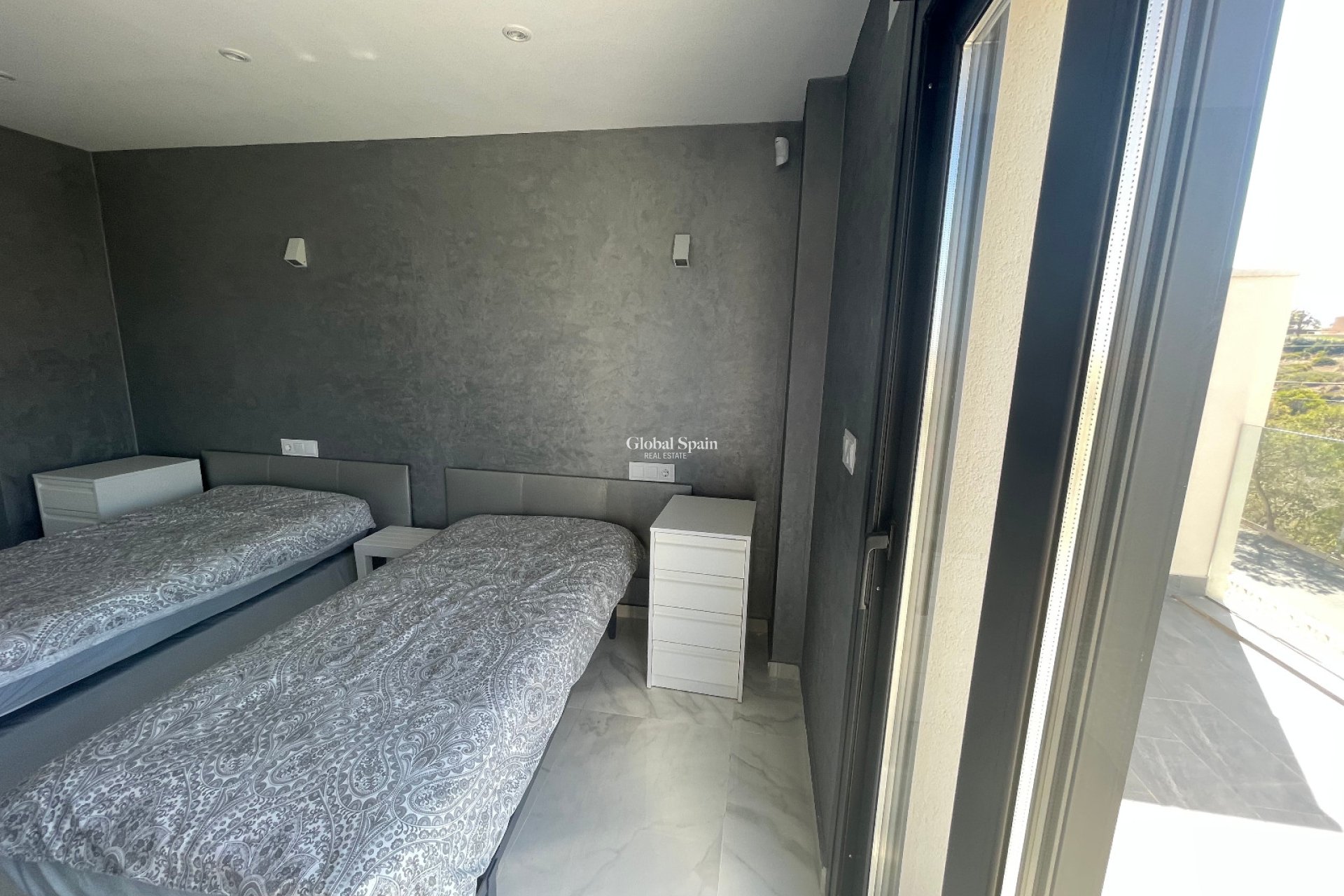 Resale - VILLA -
LA MATA - Costa Blanca