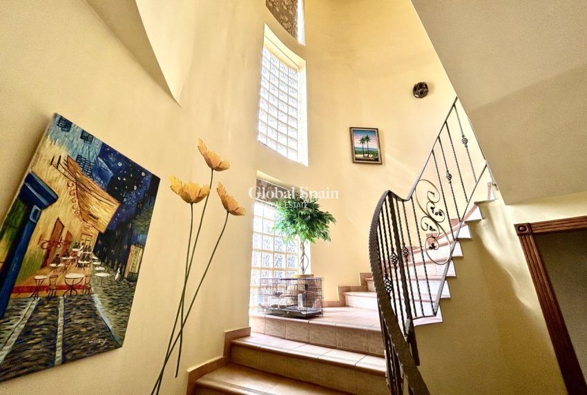 Resale - VILLA -
LA MATA - Costa Blanca