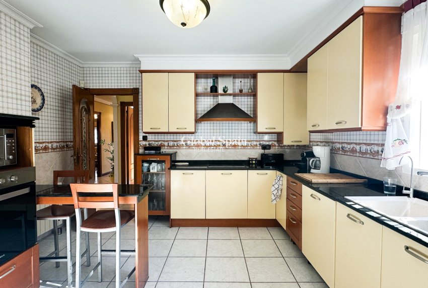 Resale - VILLA -
LA MATA - Costa Blanca