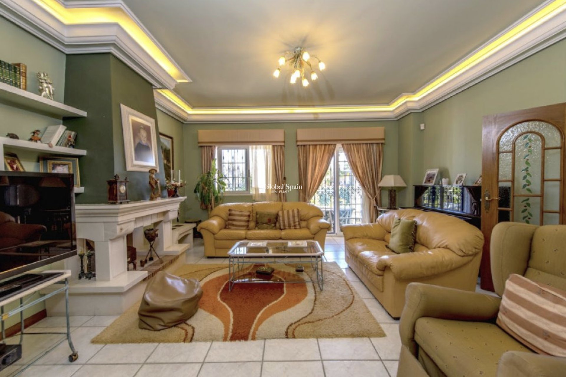 Resale - VILLA -
LA MATA - Costa Blanca