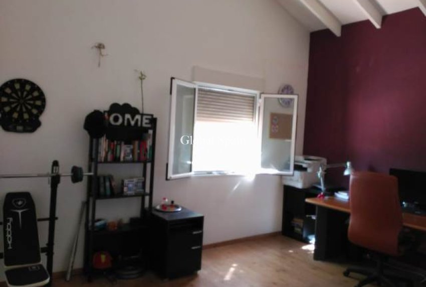 Resale - VILLA -
LA MATANZA - La Matanza