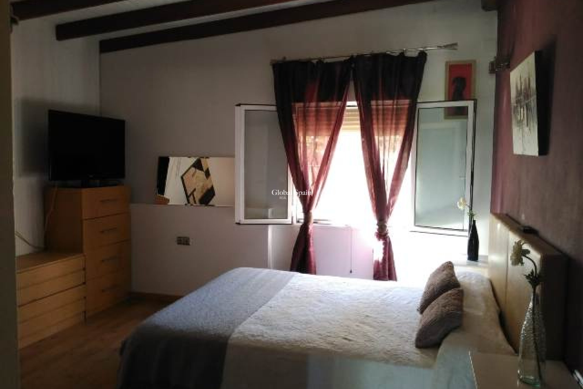 Resale - VILLA -
LA MATANZA - La Matanza