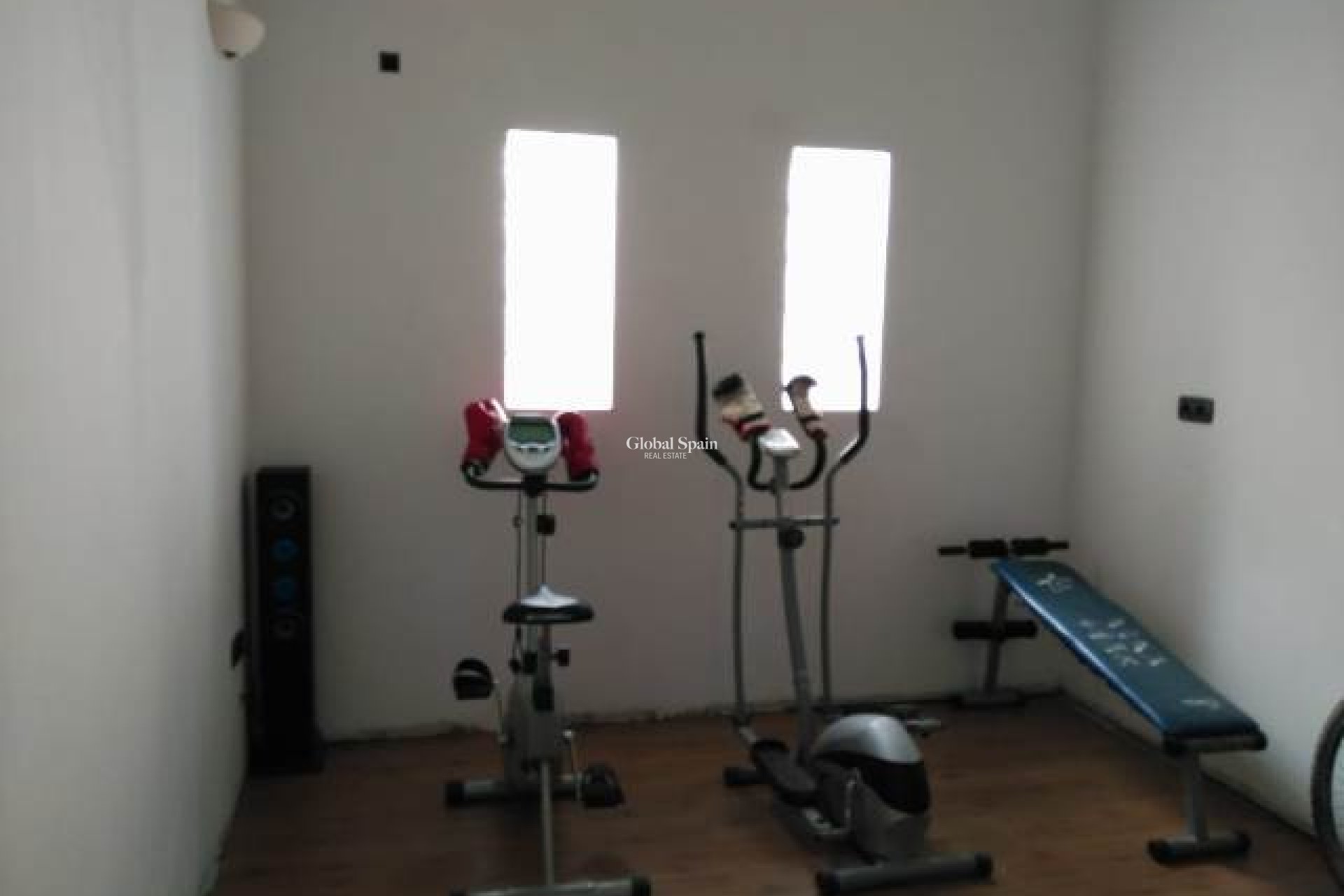 Resale - VILLA -
LA MATANZA - La Matanza