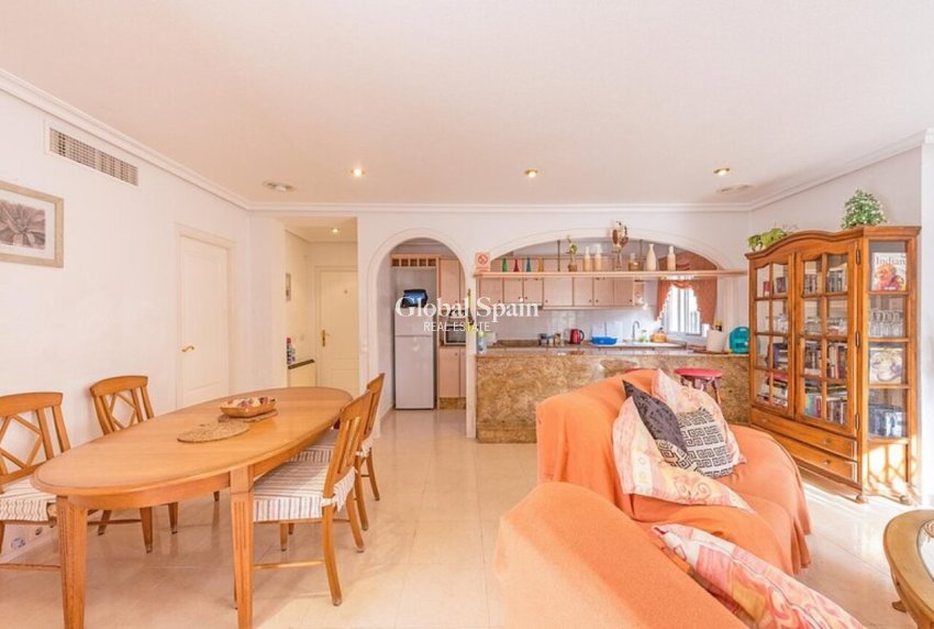 Resale - VILLA -
LA MURADA - Inland