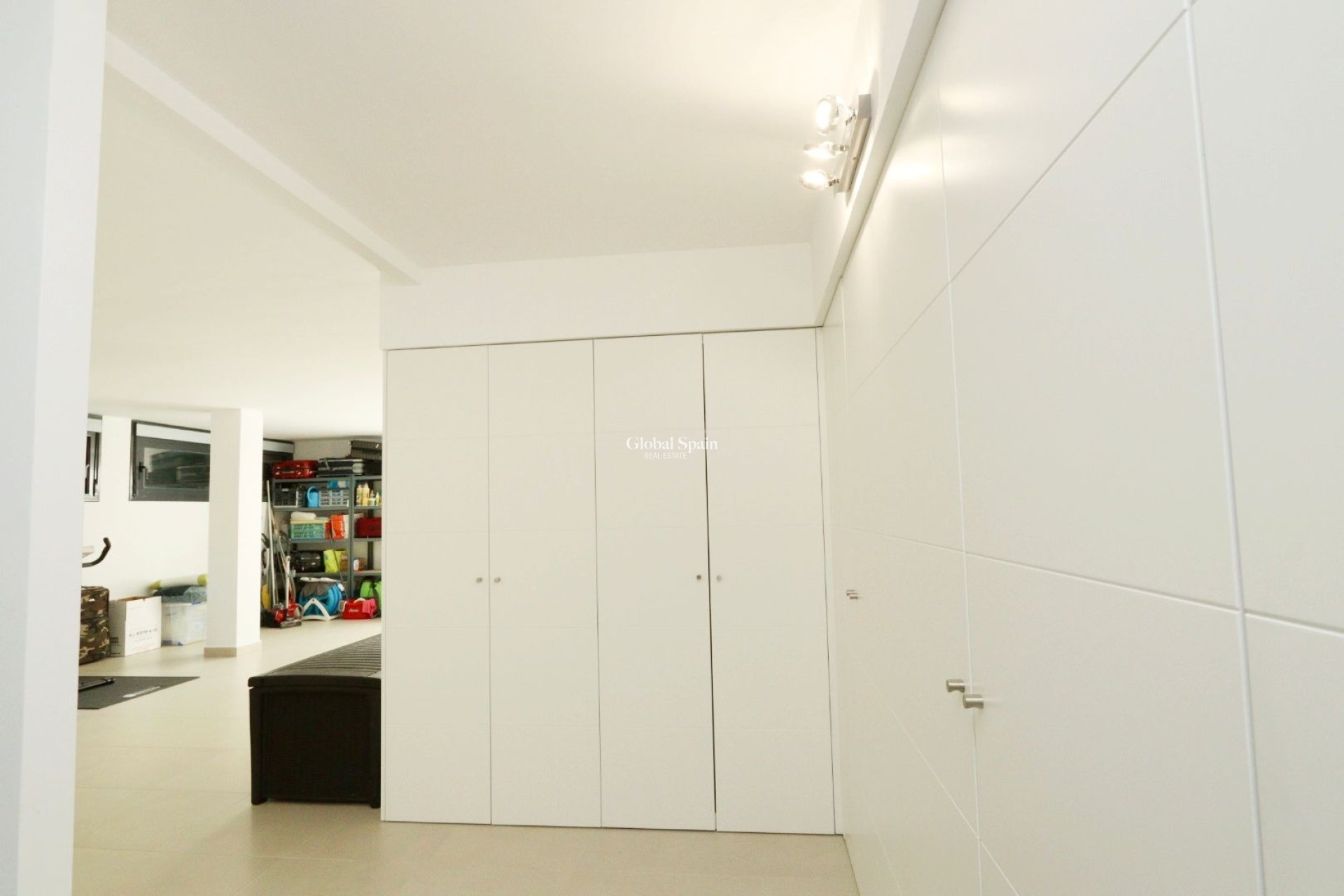 Resale - VILLA -
LA NUCÍA - Costa Blanca