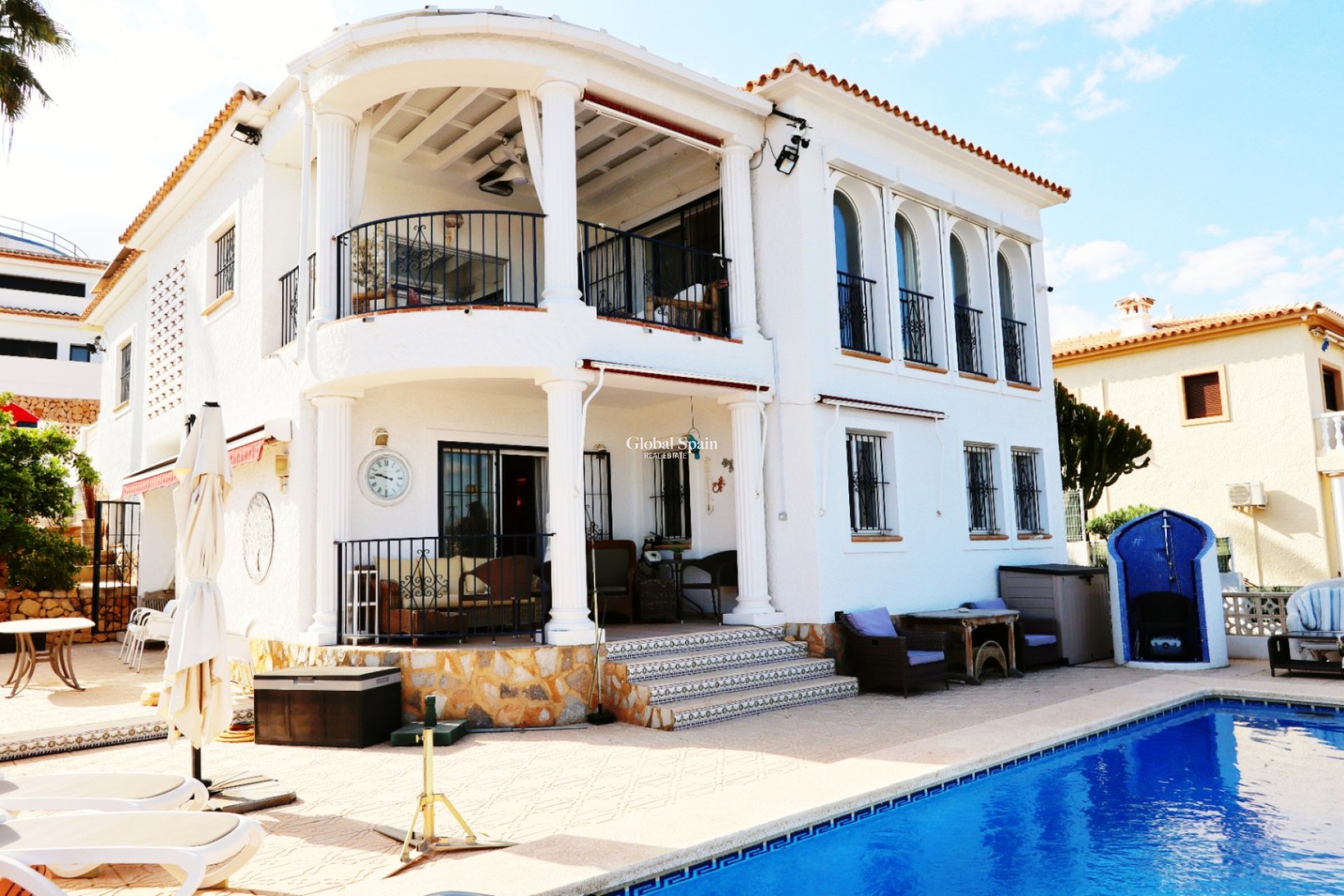Resale - VILLA -
LA NUCÍA - Costa Blanca