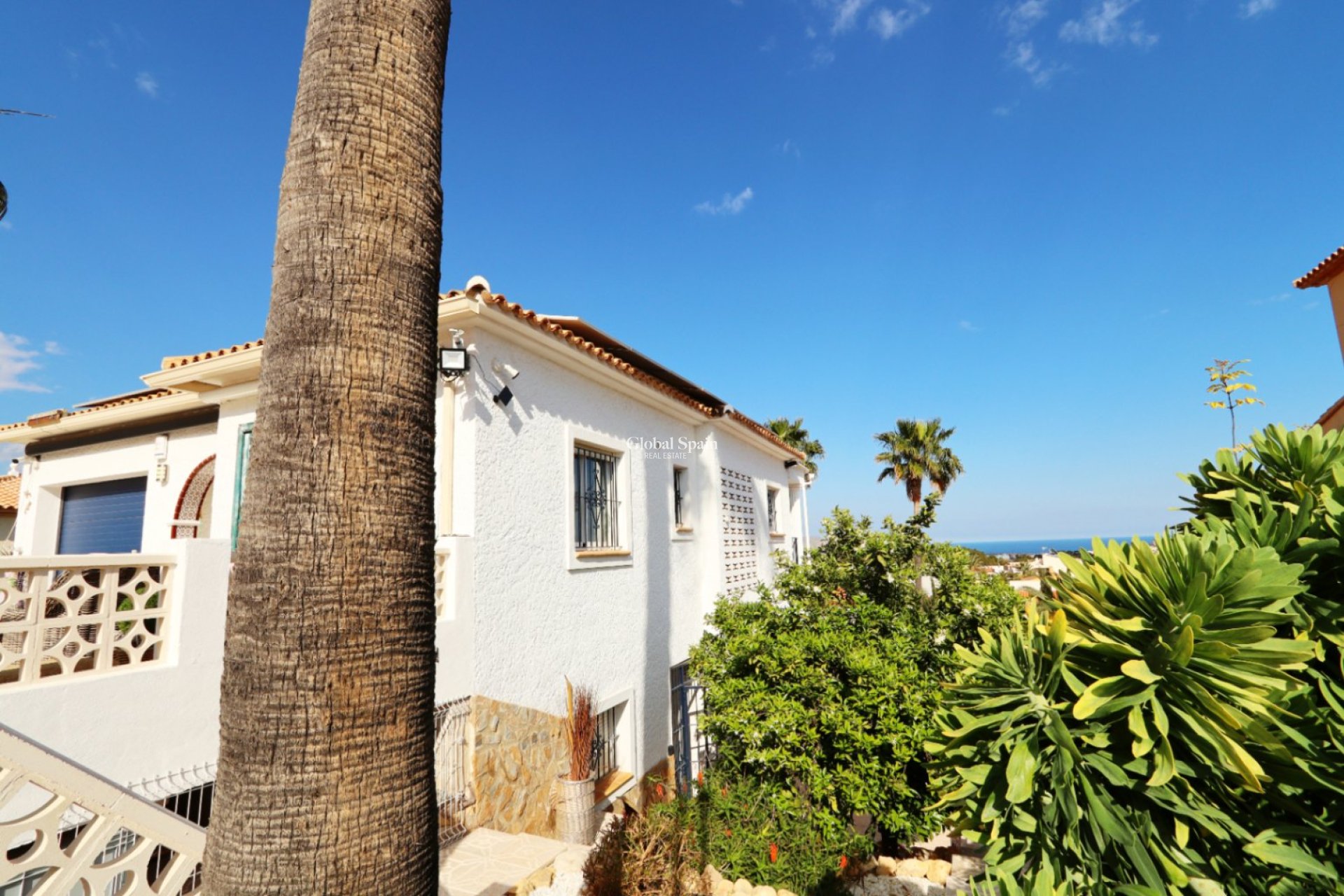 Resale - VILLA -
LA NUCÍA - Costa Blanca