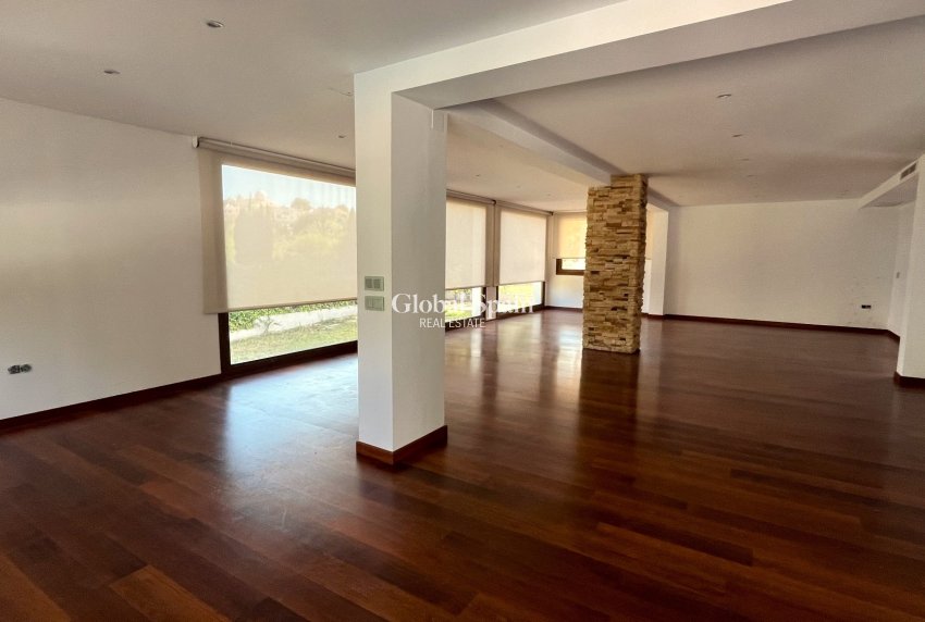 Resale - VILLA -
LA NUCÍA - La nucia