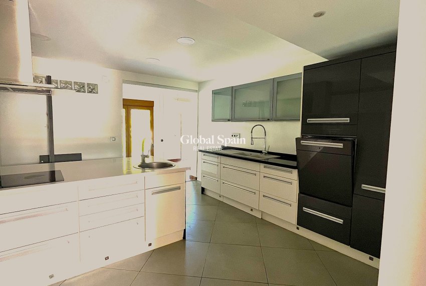 Resale - VILLA -
LA NUCÍA - La nucia