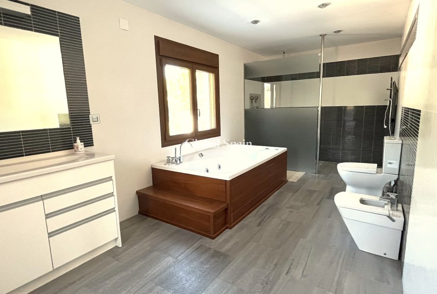 Resale - VILLA -
LA NUCÍA - La nucia