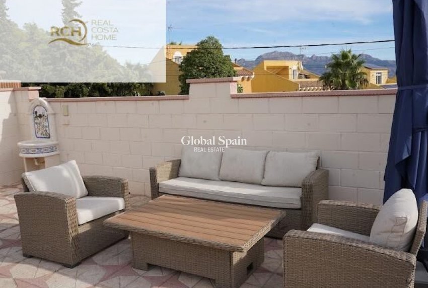 Resale - VILLA -
LA NUCÍA - Montebello - Nou Espai