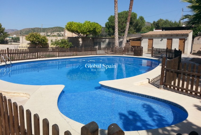 Resale - VILLA -
LA ROMANA - Inland