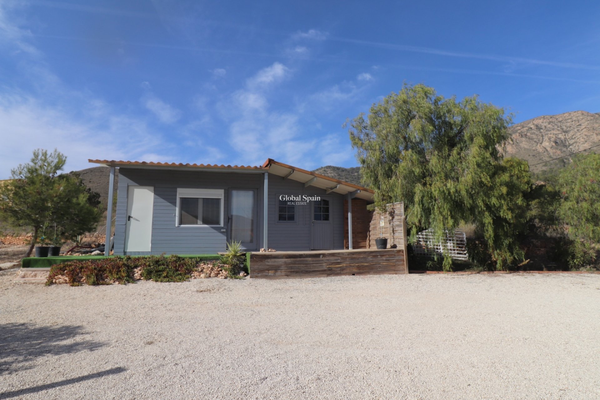 Resale - VILLA -
LA ROMANA - Inland