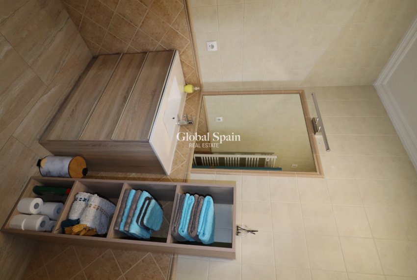 Resale - VILLA -
LA ROMANA - Inland