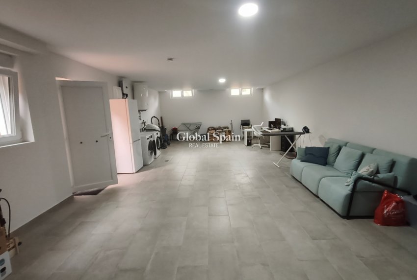 Resale - VILLA -
LA ROMANA - Inland