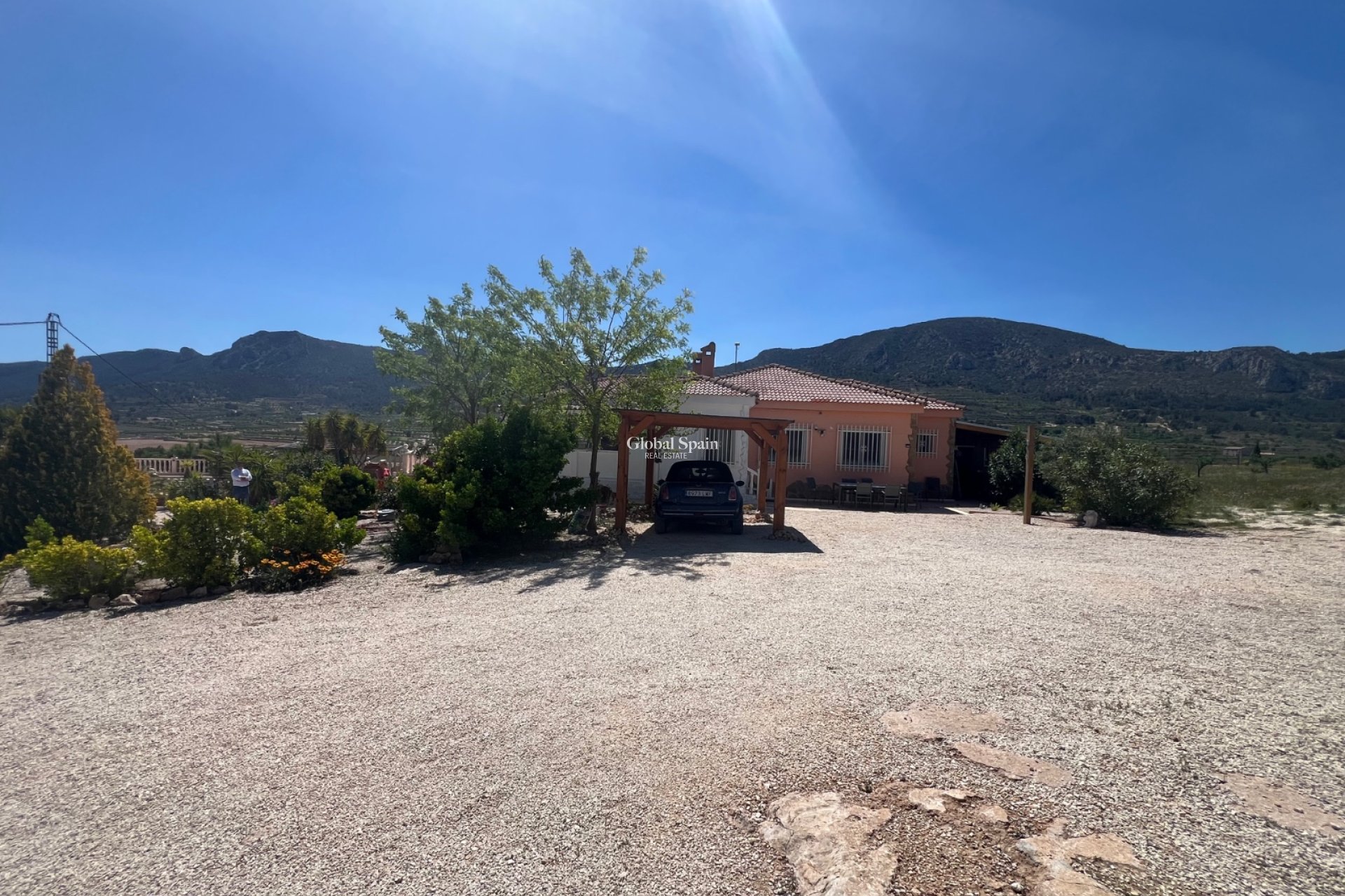 Resale - VILLA -
LA ROMANA - Inland