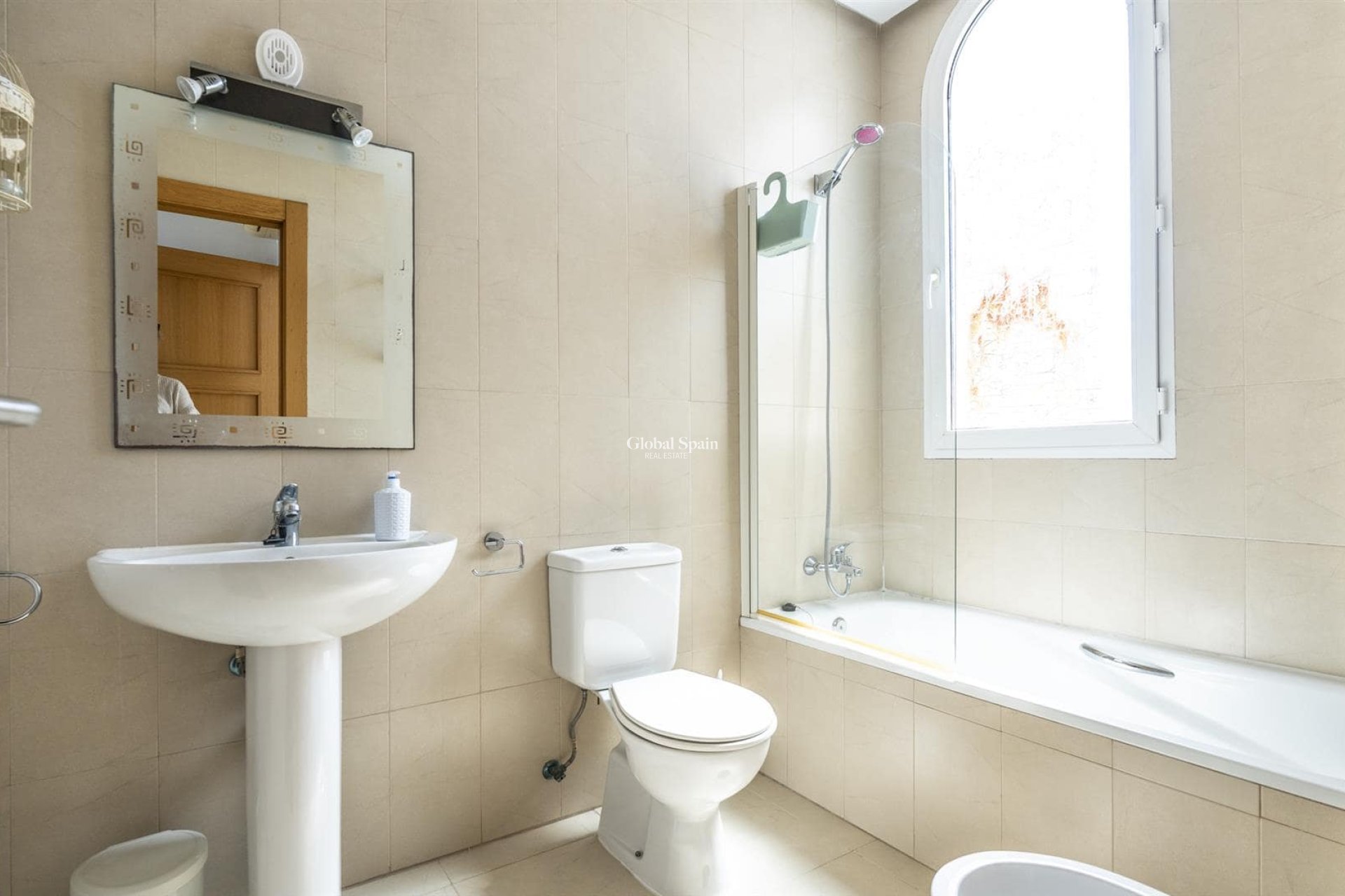 Resale - VILLA -
LA TORRE GOLF RESORT - Inland